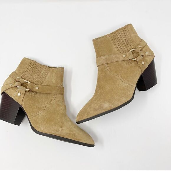 Bella Vita Suede Beige Western Booties 9 Wide - Picture 5 of 12